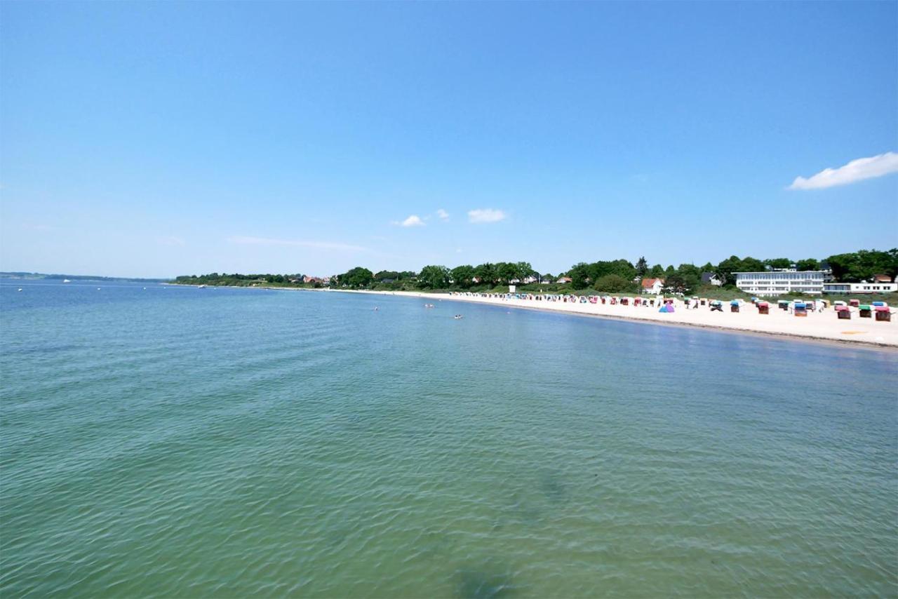 Feriendorf Suedstrand Haus 01 펠체르하켄 외부 사진