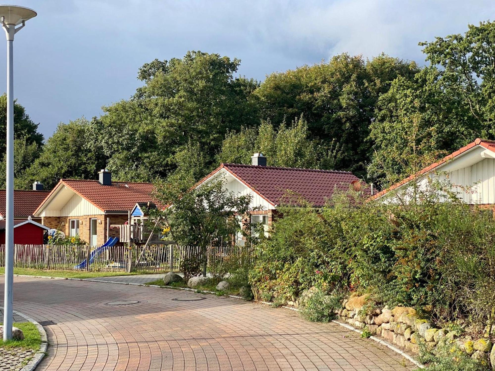 Feriendorf Suedstrand Haus 01 펠체르하켄 외부 사진