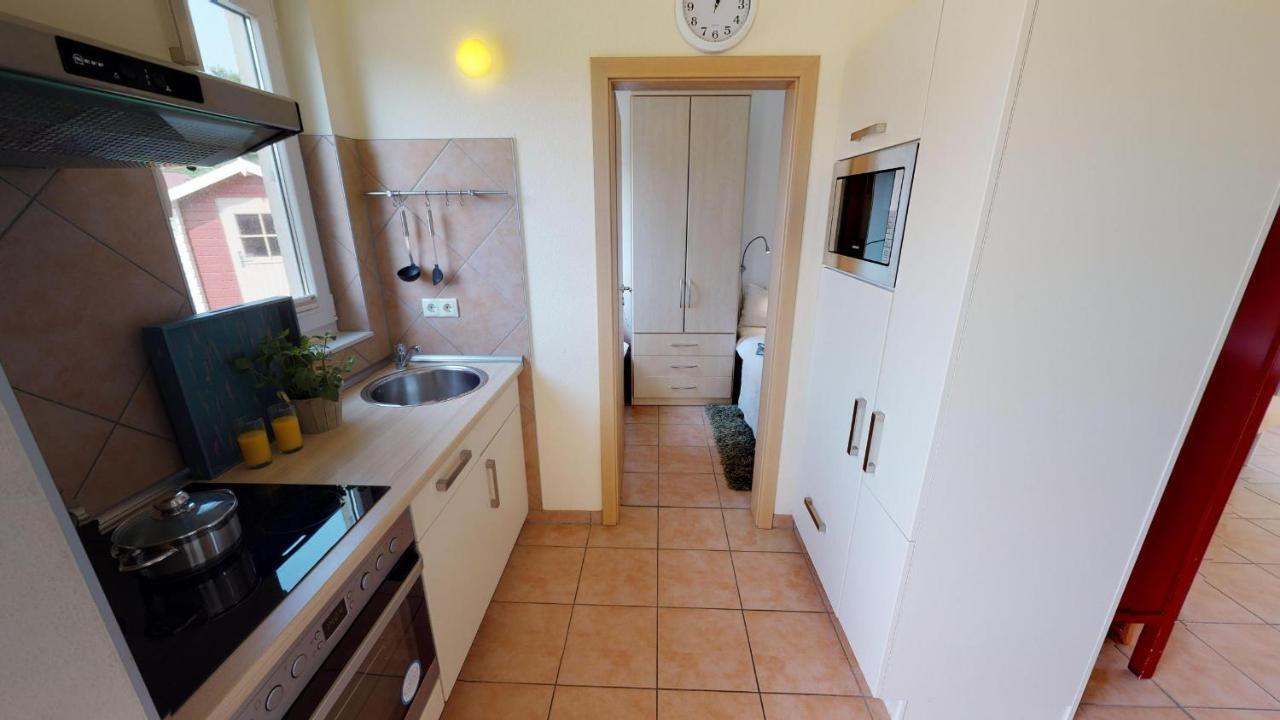 Feriendorf Suedstrand Haus 01 펠체르하켄 외부 사진